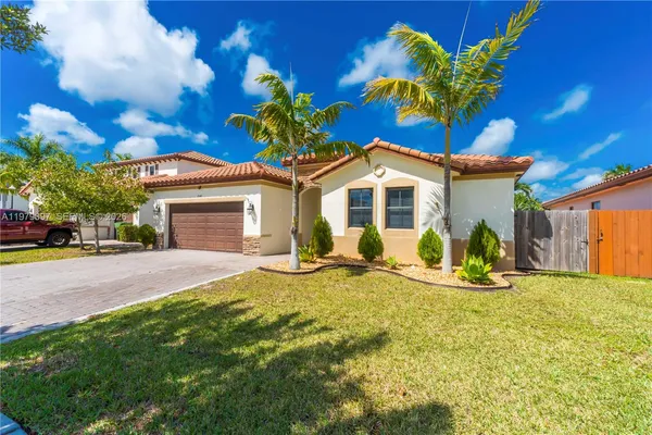 $3,500 | 2541 Southeast 1st Street, Homestead, FL 33033