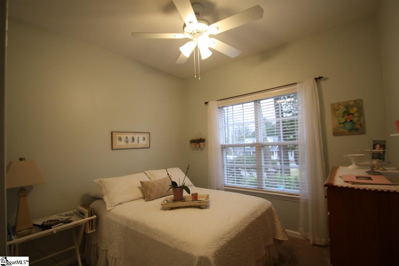 415 Roberts Road Taylors, SC 29687 - Photo 14 of 28 Gallery Image 14