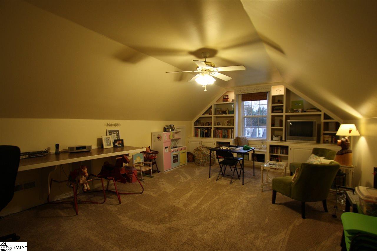 415 Roberts Road Taylors, SC 29687 - Photo 17 of 28 Gallery Image 17