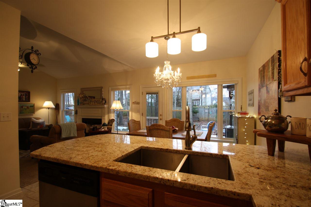 415 Roberts Road Taylors, SC 29687 - Photo 7 of 28 Gallery Image 7
