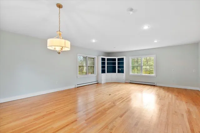 $695,000 | 134 Monument Avenue, Bennington, VT 05201