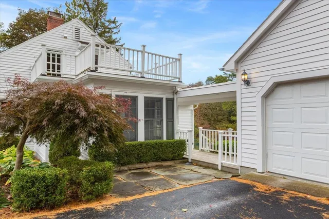 $695,000 | 134 Monument Avenue, Bennington, VT 05201