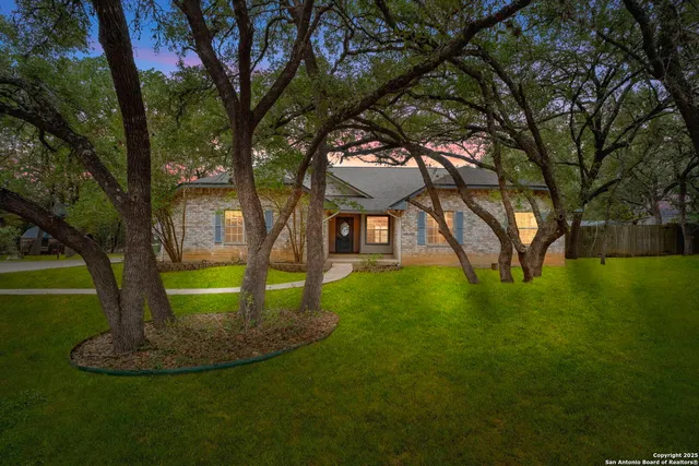 $600,000 | 8902 Enchanted Park, Boerne, TX 78015