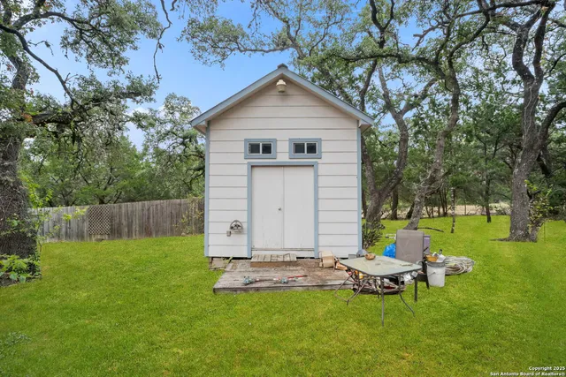 $600,000 | 8902 Enchanted Park, Boerne, TX 78015