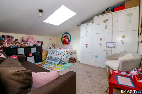 $2,250 | 18 Amsterdam Avenue, Unit 3A, Bridgeport, CT 06606