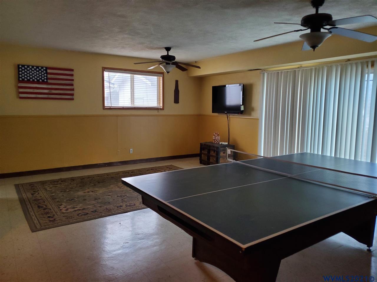 231 Northwest Reed Lane Dallas, OR 97338 - Photo 32 of 41 a view of table tennis