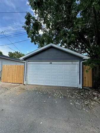 $239,900 | 6451 South Kingshighway Boulevard, St. Louis, MO 63109