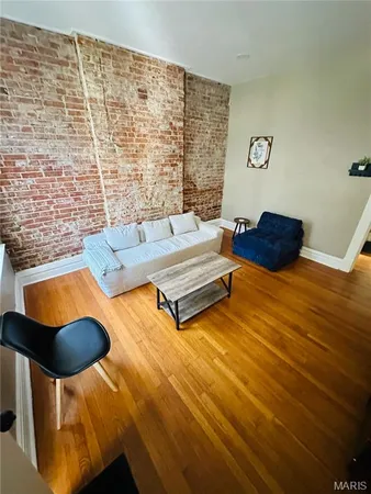 $249,900 | 6451 South Kingshighway Boulevard, St. Louis, MO 63109