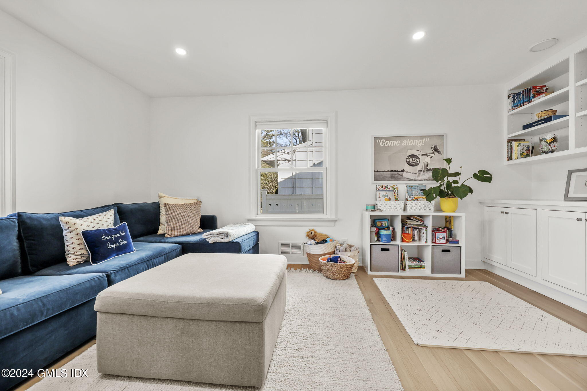 18 Annjim Drive Greenwich, CT 06830 - Photo 4 of 23 a living room with furniture and a window