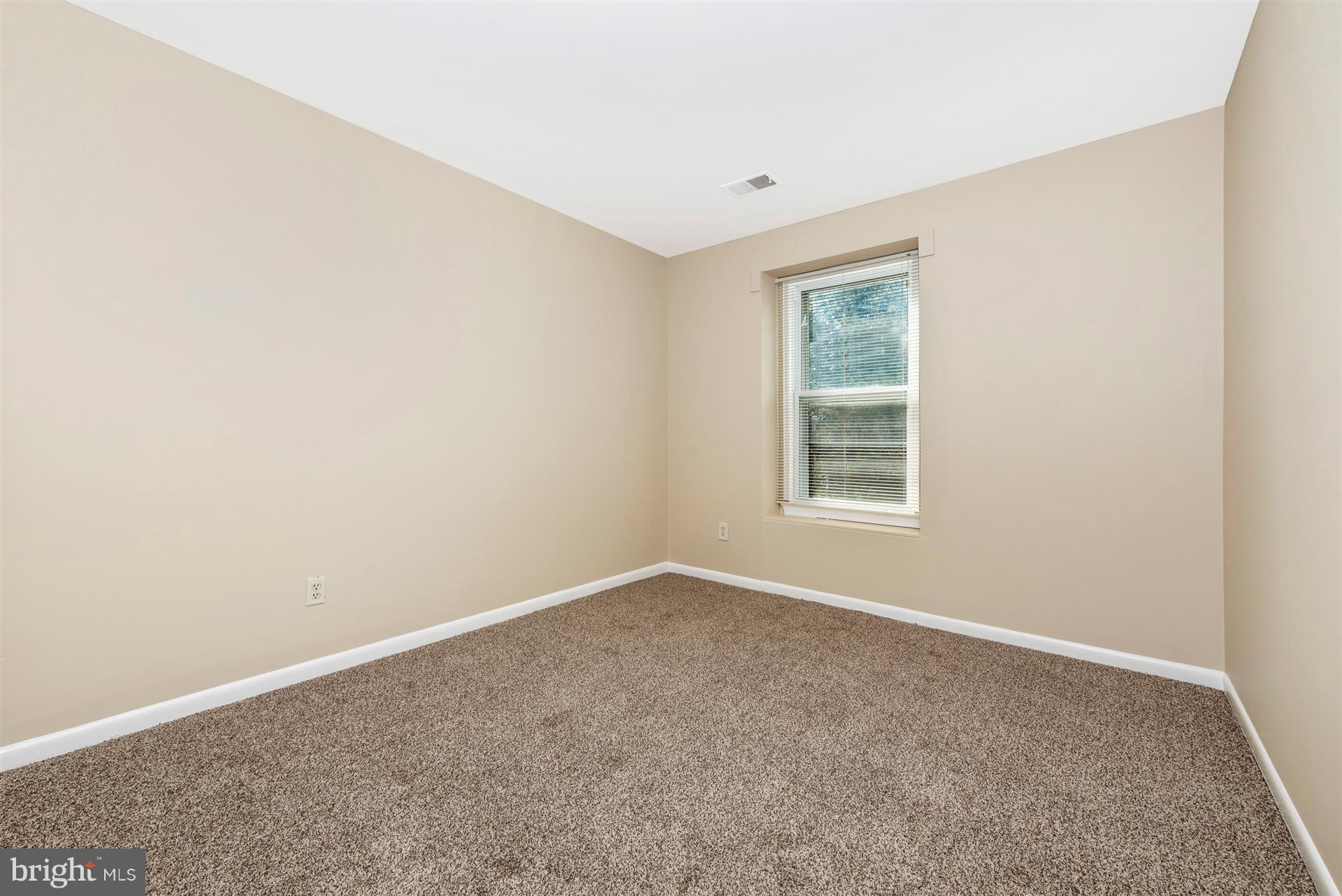 1619 Colonial Way Frederick, MD 21702 - Photo 19 of 28 Bedroom 3