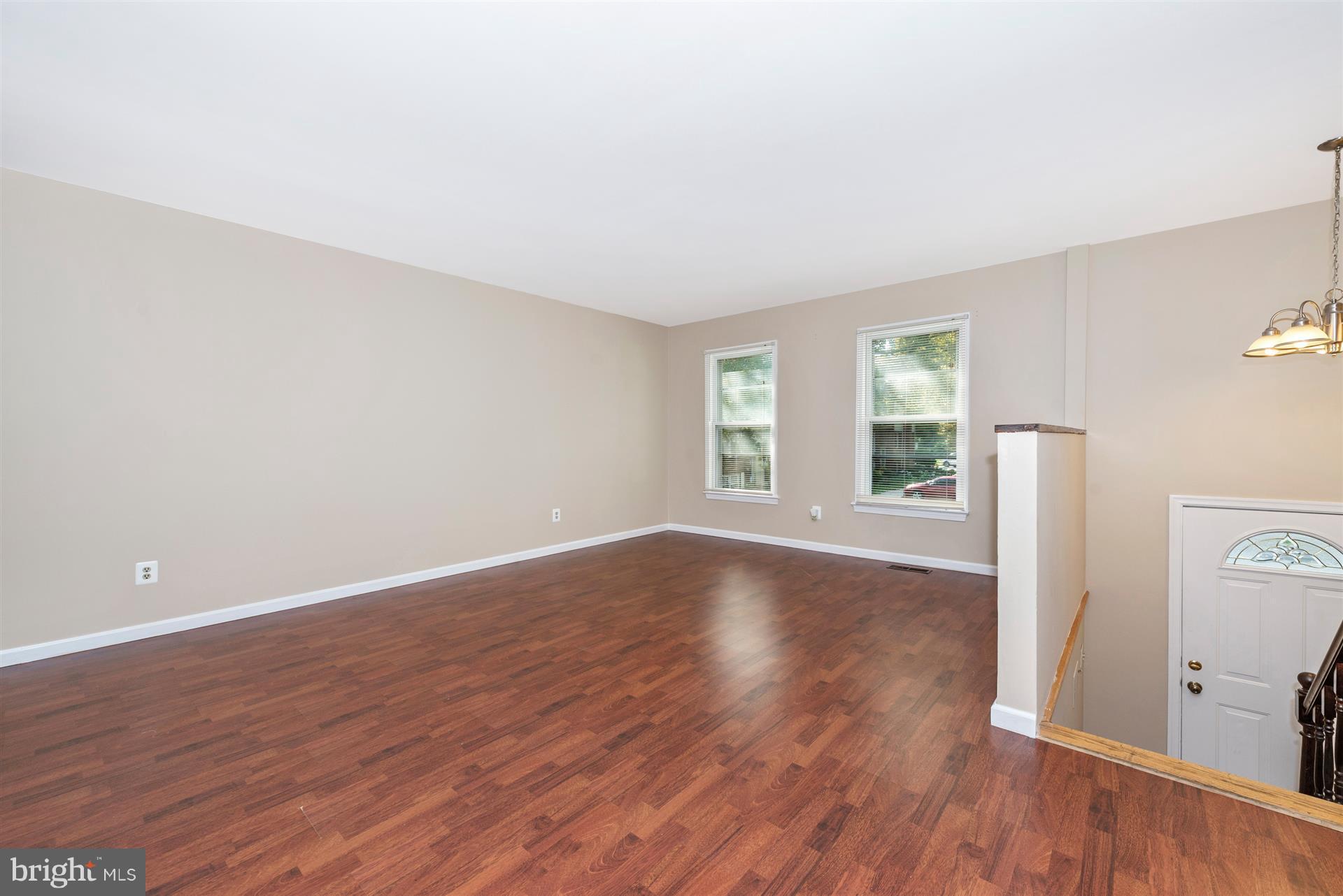 1619 Colonial Way Frederick, MD 21702 - Photo 5 of 28 Living Room