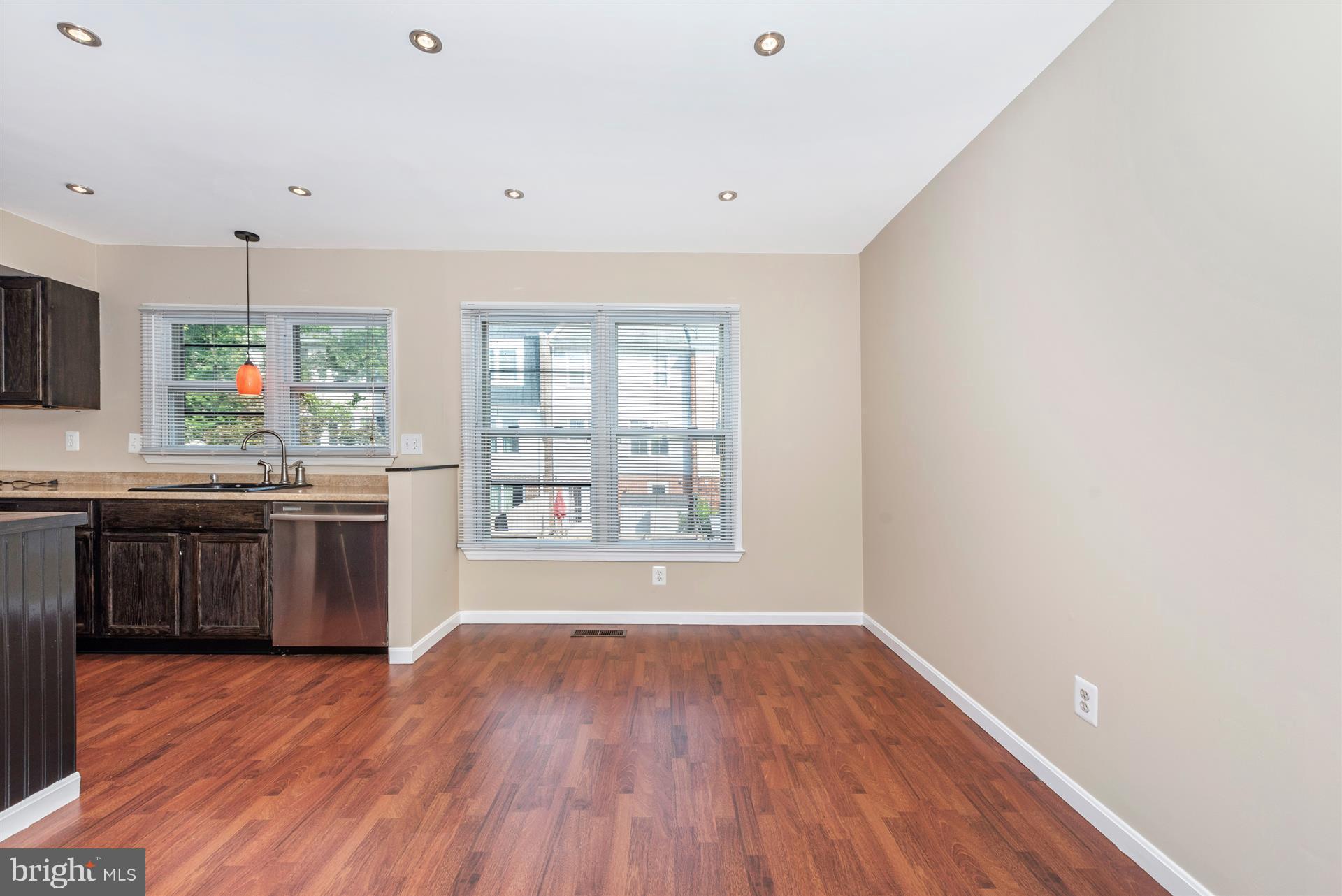 1619 Colonial Way Frederick, MD 21702 - Photo 8 of 28 Dining Room