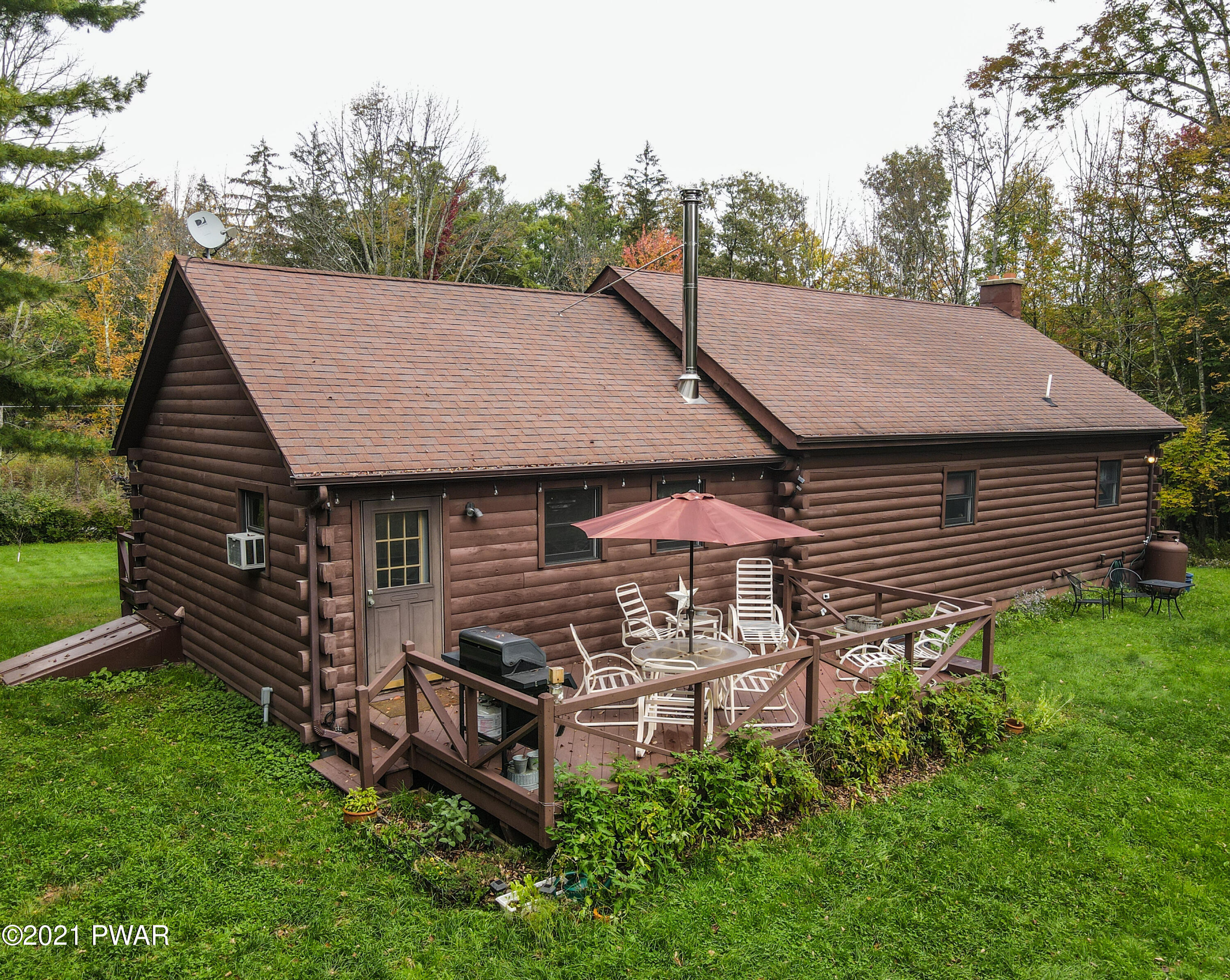 109 Theobald Road Lake Ariel, PA 18436 - Photo 2 of 30 Exterior Back