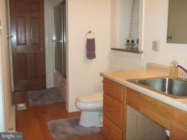 21403 Mt Lena Road Boonsboro, MD 21713 - Photo 1 of 22 Bath