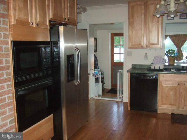 21403 Mt Lena Road Boonsboro, MD 21713 - Photo 10 of 22 Kitchen