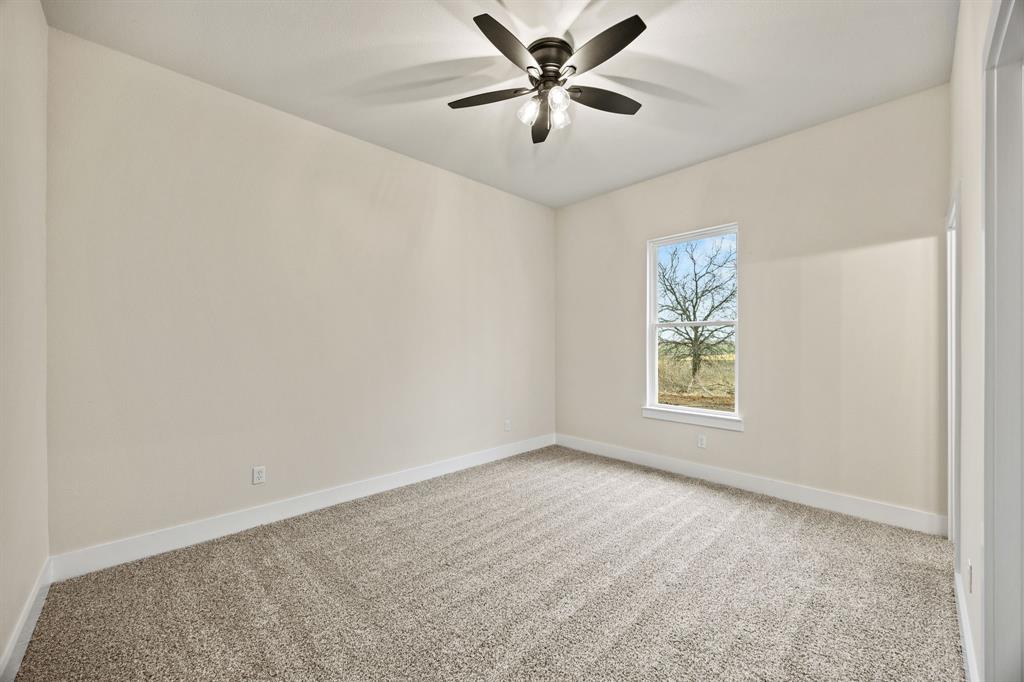 13835 Cashs Mill Road Sanger, TX 76266 - Photo 13 of 32