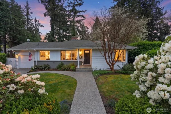 $699,950 | 7604 194th Street Southwest, Edmonds, WA 98026
