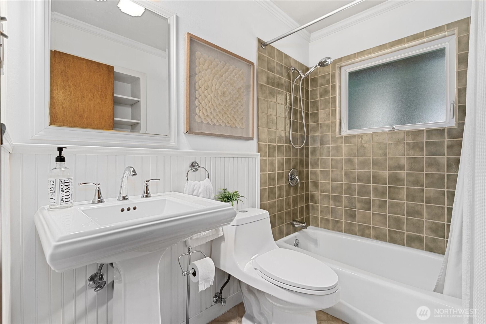 7604 194th Street Southwest Edmonds, WA 98026 - Photo 17 of 33