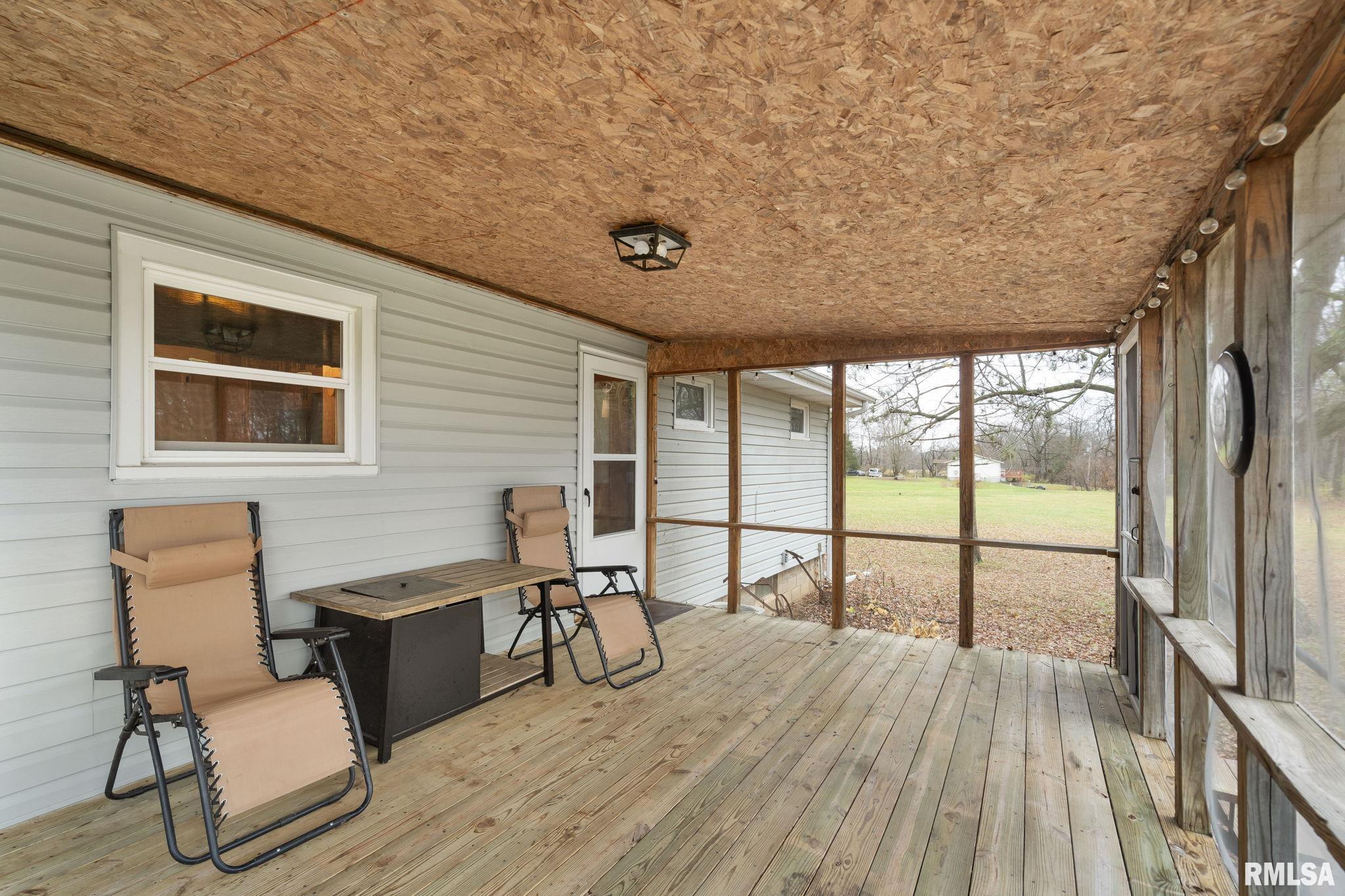 12445 Oakton Road Savanna, IL 61074 - Photo 21 of 34 Gallery Image 21