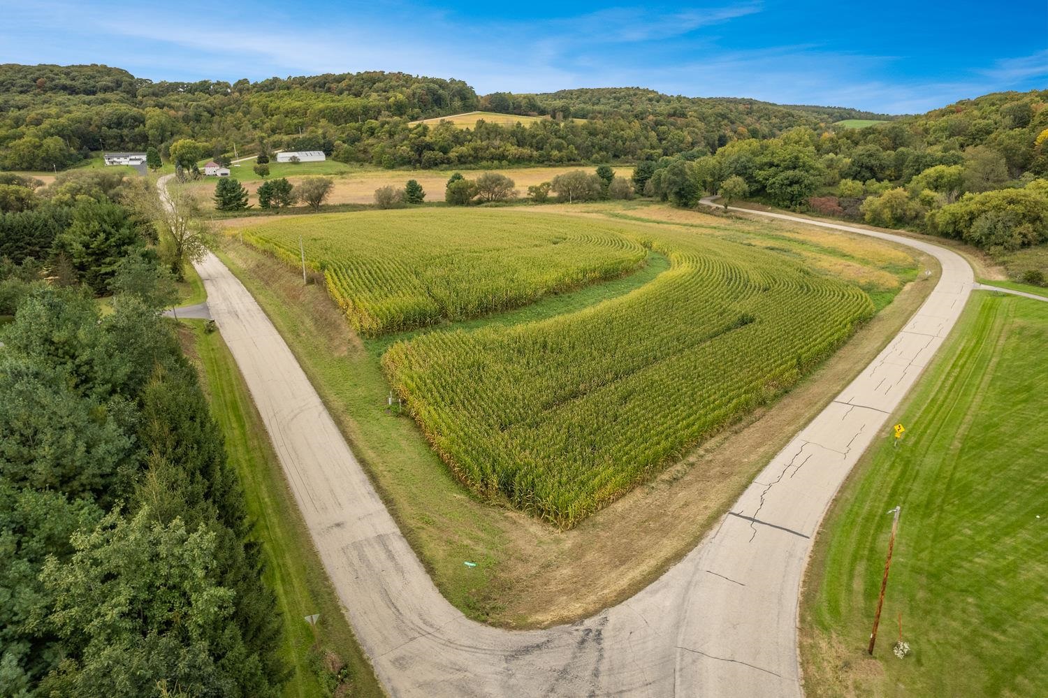 40.90 Kinnamon Reedsburg, WI 53959 - Photo 8 of 29