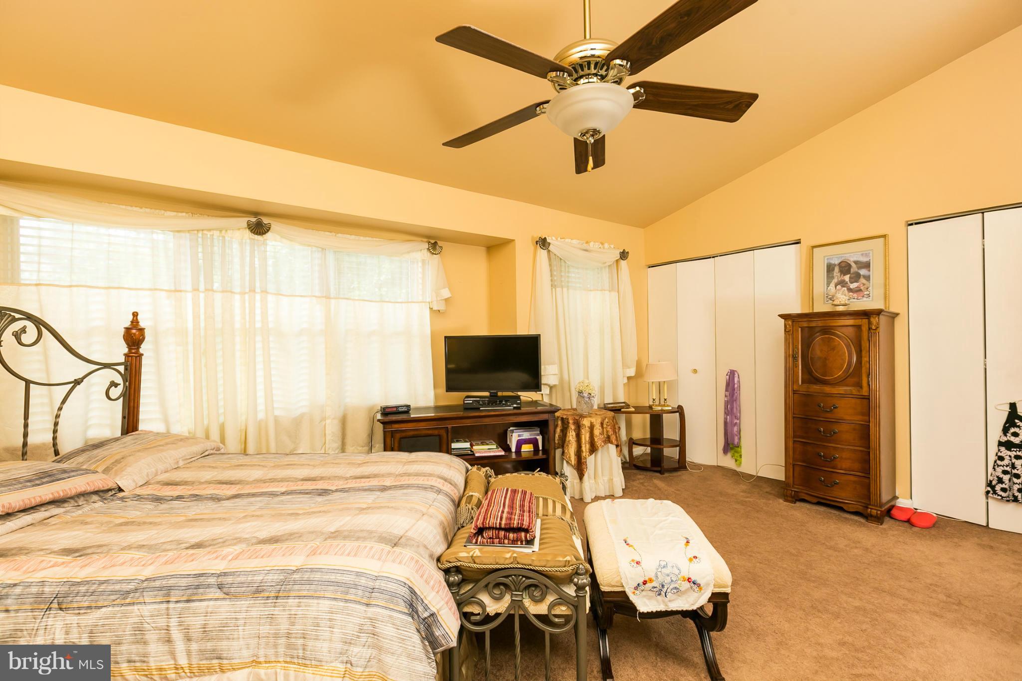 113 Kinsman View Circle Silver Spring, MD 20901 - Photo 13 of 22 Bedroom