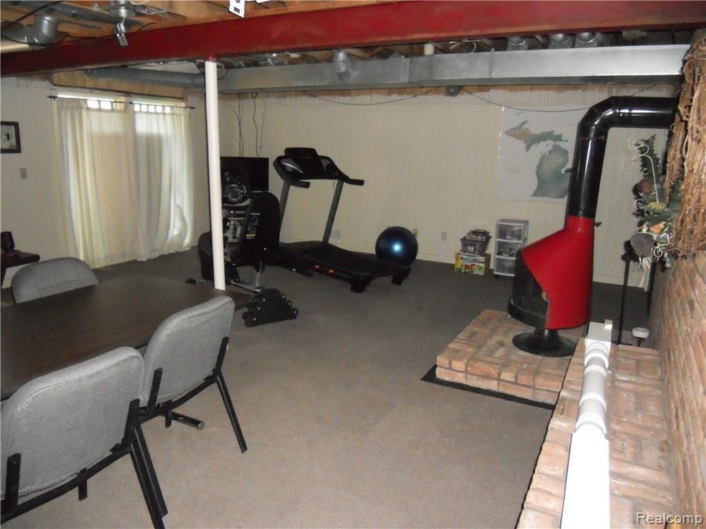 18161 Tipsico Lake Road Fenton, MI 48430 - Photo 31 of 34 basement