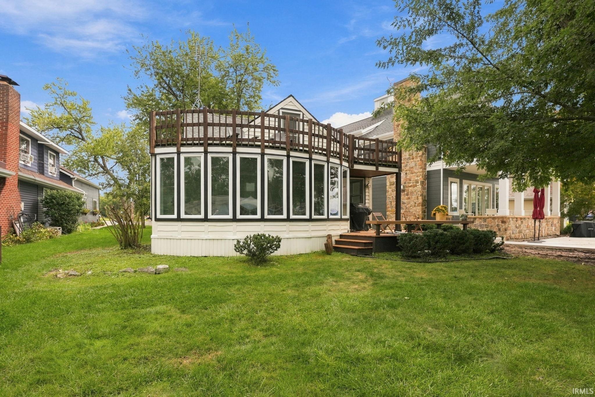 519 East Lake View Road Syracuse, IN 46567 - Photo 28 of 50 Gallery Image 28