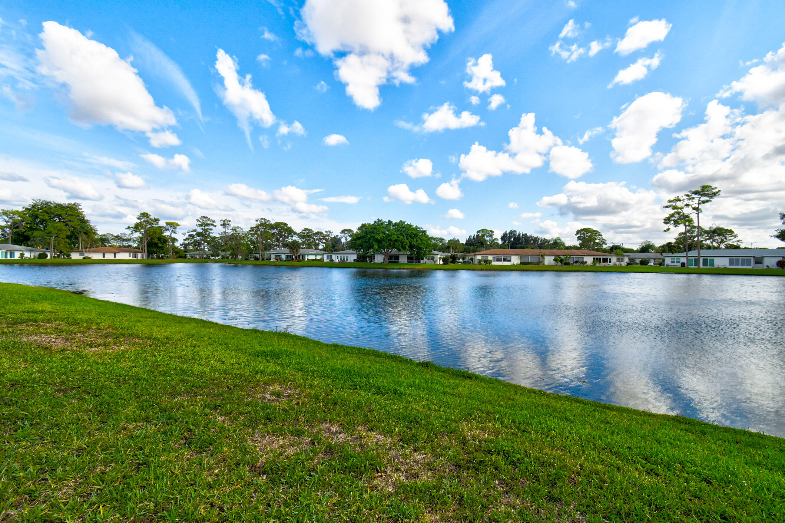 5374 Poppy Place, Unit B Delray Beach, FL 33484 - Photo 28 of 40 57_dsc_7118_19_20_21_22