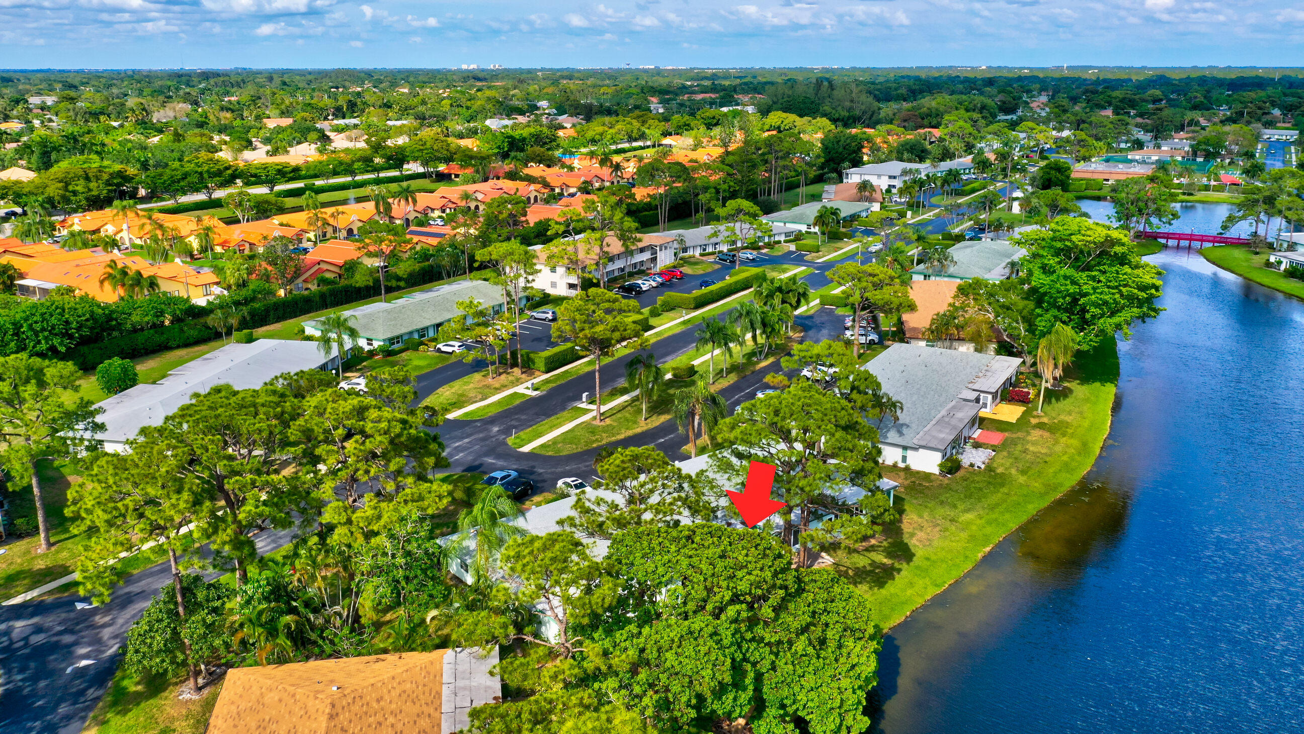 5374 Poppy Place, Unit B Delray Beach, FL 33484 - Photo 3 of 40 08_dji_0127_28_29_30_31
