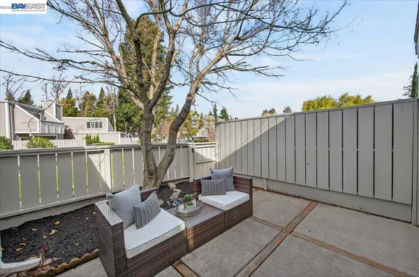 $999,900 | 7543 Maywood Drive, Pleasanton, CA 94588