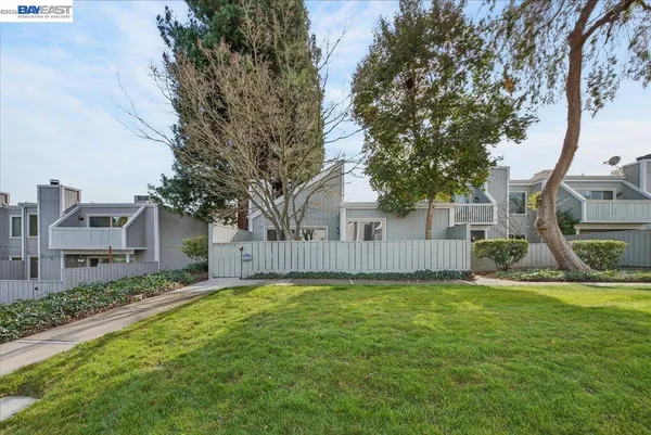 $999,900 | 7543 Maywood Drive, Pleasanton, CA 94588