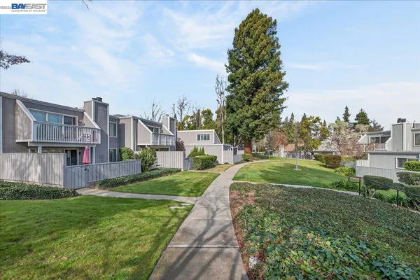 $999,900 | 7543 Maywood Drive, Pleasanton, CA 94588