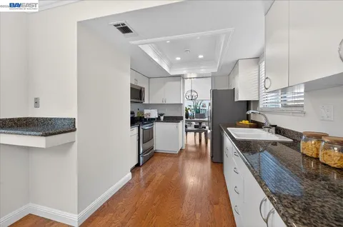 $999,900 | 7543 Maywood Drive, Pleasanton, CA 94588