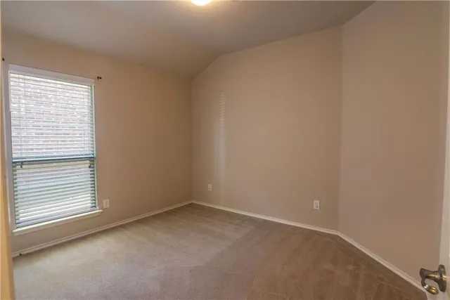 $1,950 | 1025 Lake Grove Drive, Little Elm, TX 75068