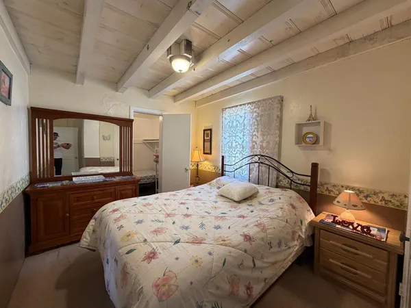 $995 | 9502 North 2nd Place, Phoenix, AZ 85020