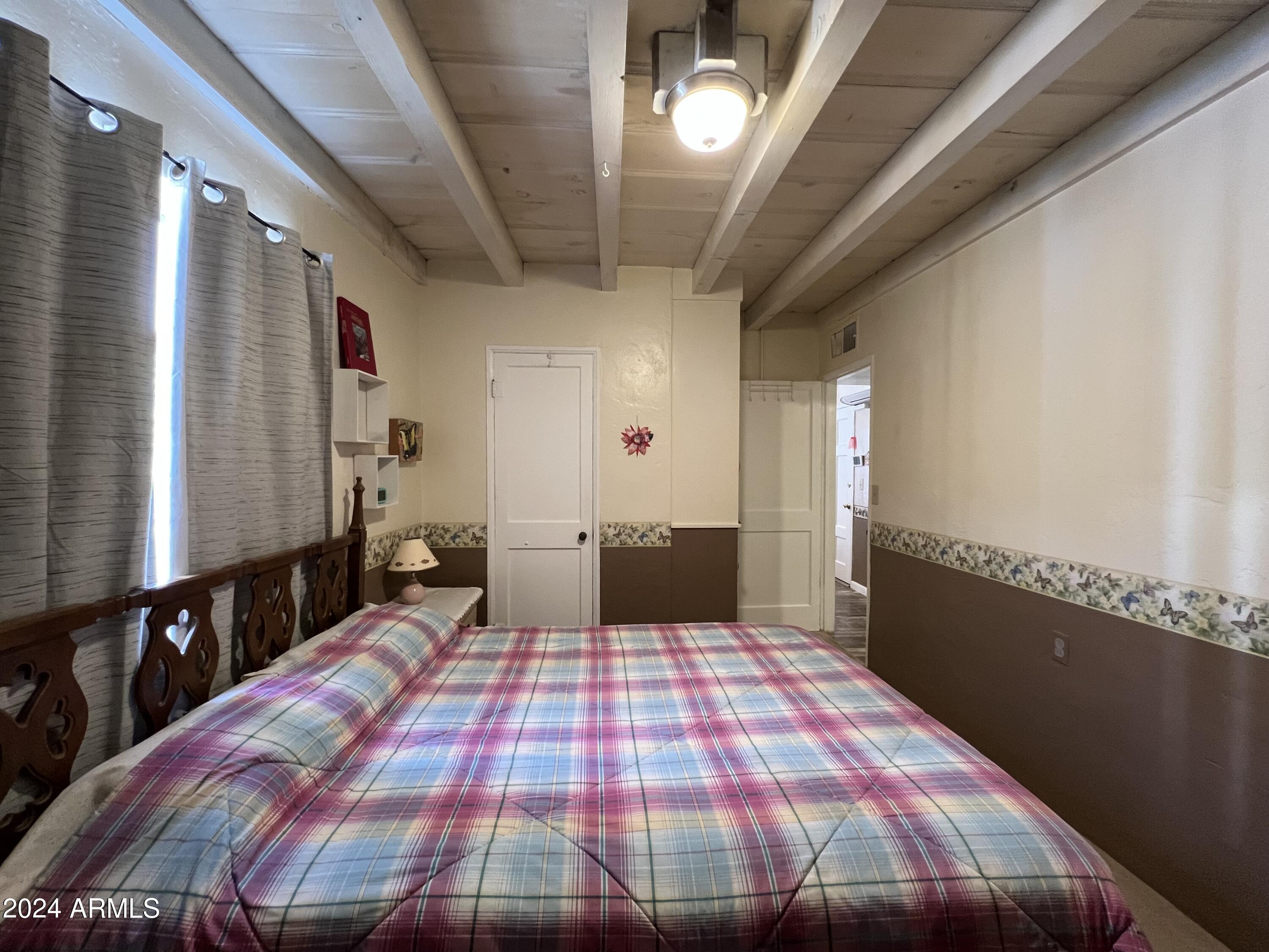 9502 North 2nd Place Phoenix, AZ 85020 - Photo 19 of 29 Photo Mar 12 2024, 12 29 51 PM