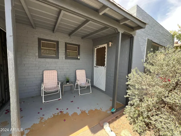 $995 | 9502 North 2nd Place, Phoenix, AZ 85020