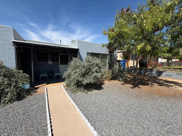 $995 | 9502 North 2nd Place, Phoenix, AZ 85020