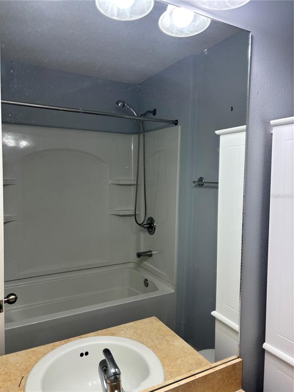 7325 Black Walnut Way, Unit 7325 Lakewood Ranch, FL 34202 - Photo 15 of 20