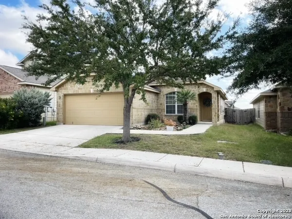 $1,900 | 10202 Sun Mill, San Antonio, TX 78254