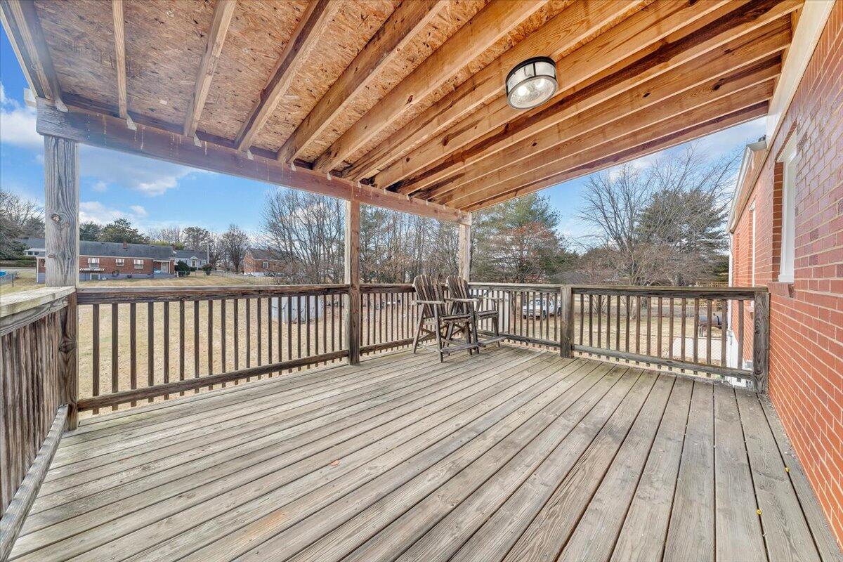 4960 Florist Road Roanoke, VA 24012 - Photo 30 of 37 31-MIB06753