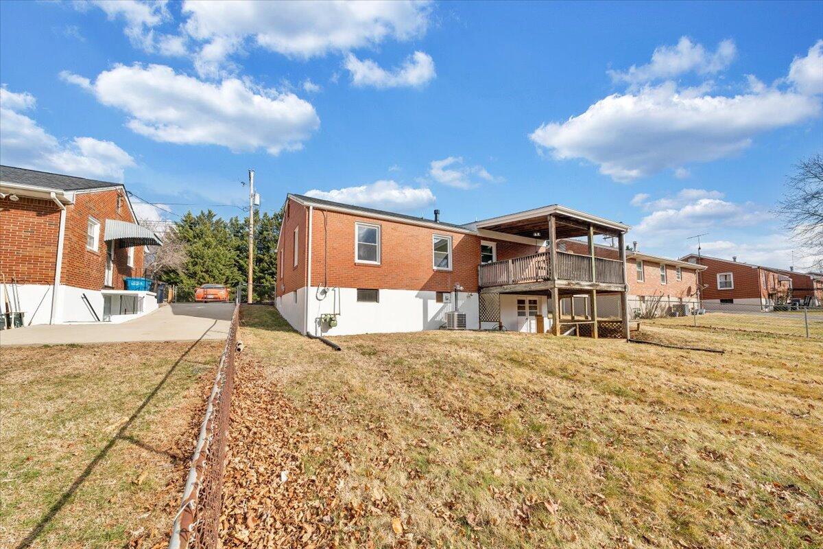 4960 Florist Road Roanoke, VA 24012 - Photo 34 of 37 35-MIB06765