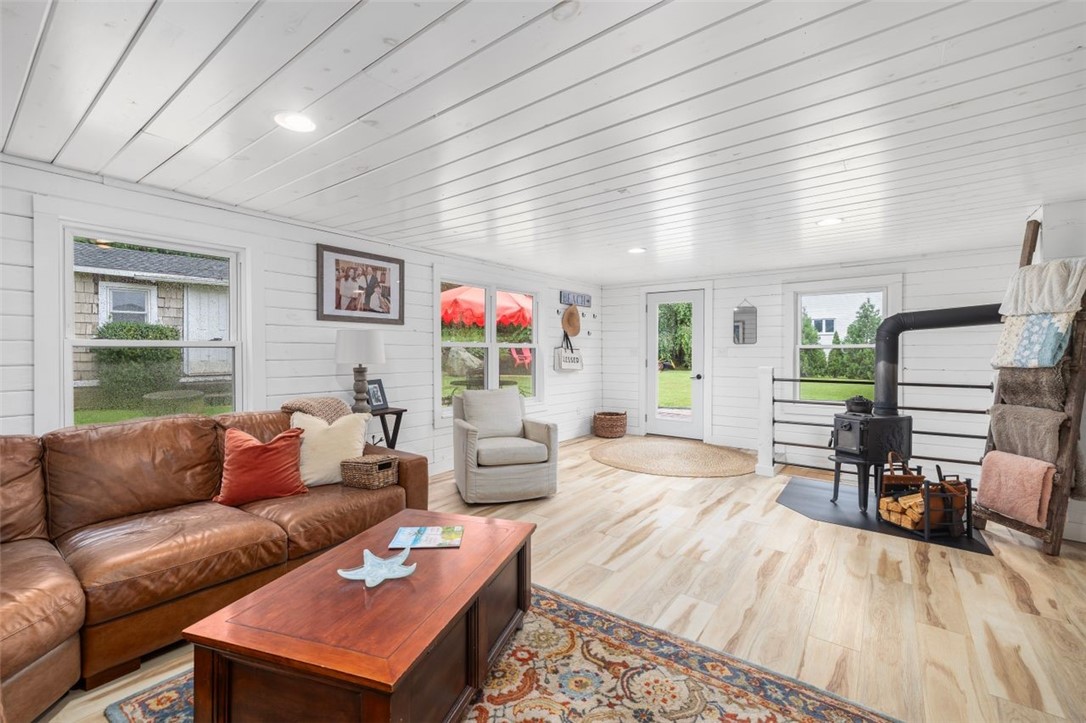 75 West Shore Drive Exeter, RI 02822 - Photo 10 of 39