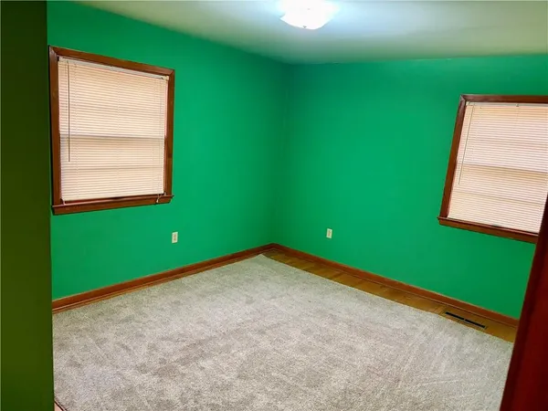 $250,000 | 707 Laurel Drive, Warrensburg, MO 64093