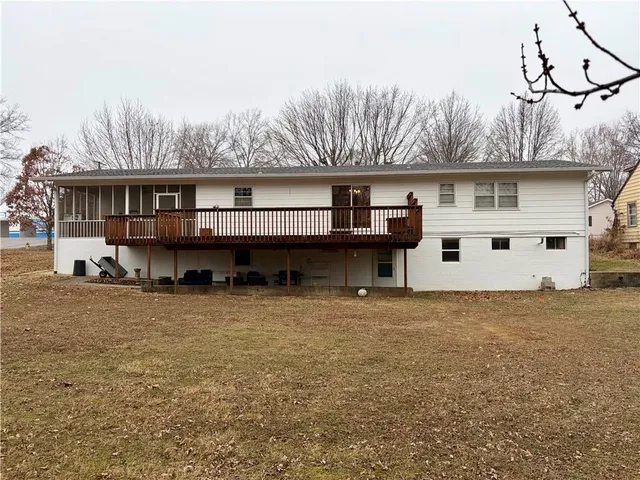 $275,000 | 707 Laurel Drive, Warrensburg, MO 64093