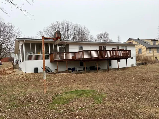 $275,000 | 707 Laurel Drive, Warrensburg, MO 64093
