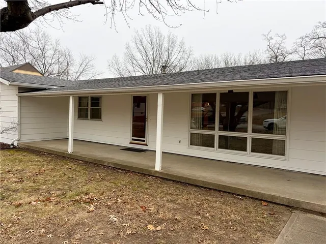 $275,000 | 707 Laurel Drive, Warrensburg, MO 64093