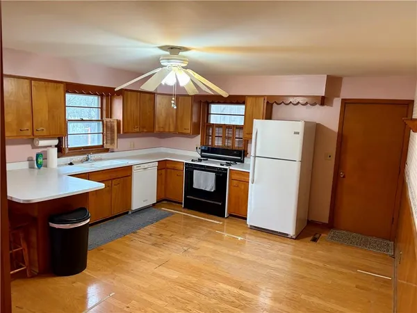 $250,000 | 707 Laurel Drive, Warrensburg, MO 64093