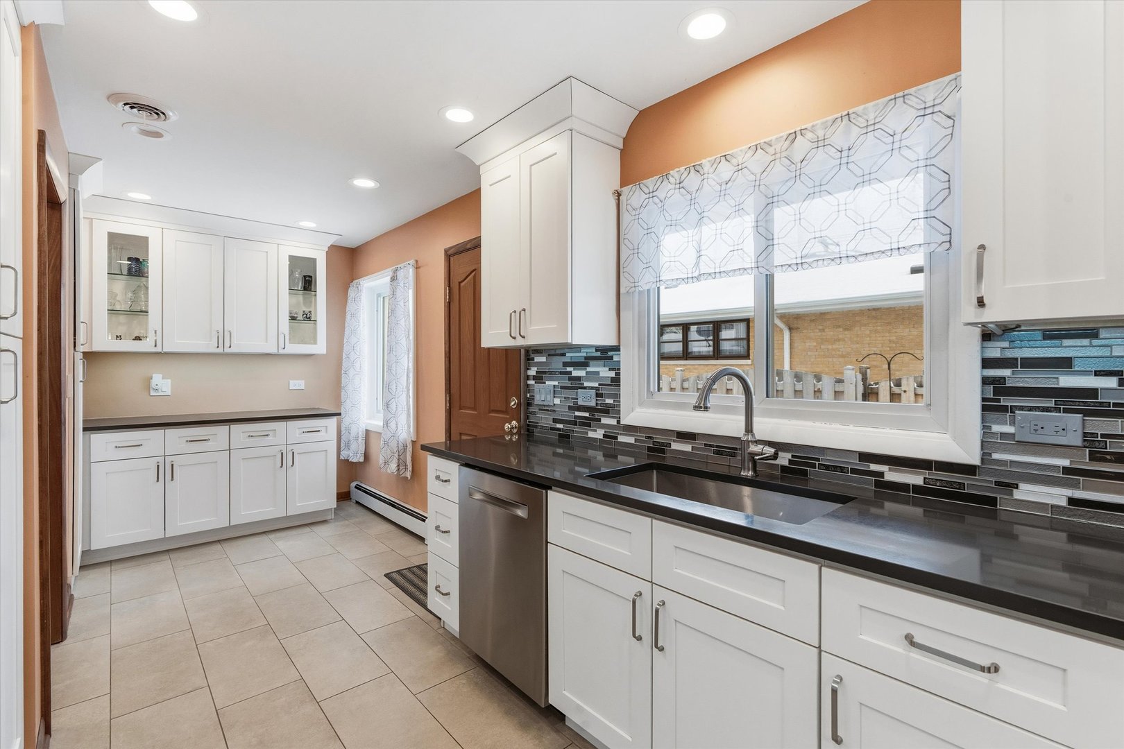 2818 Farrell Avenue Park Ridge, IL 60068 - Photo 14 of 47