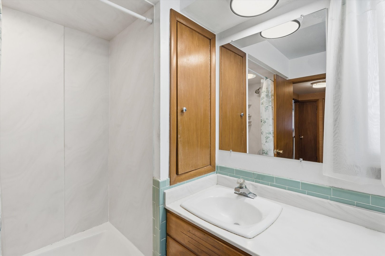 2818 Farrell Avenue Park Ridge, IL 60068 - Photo 29 of 47